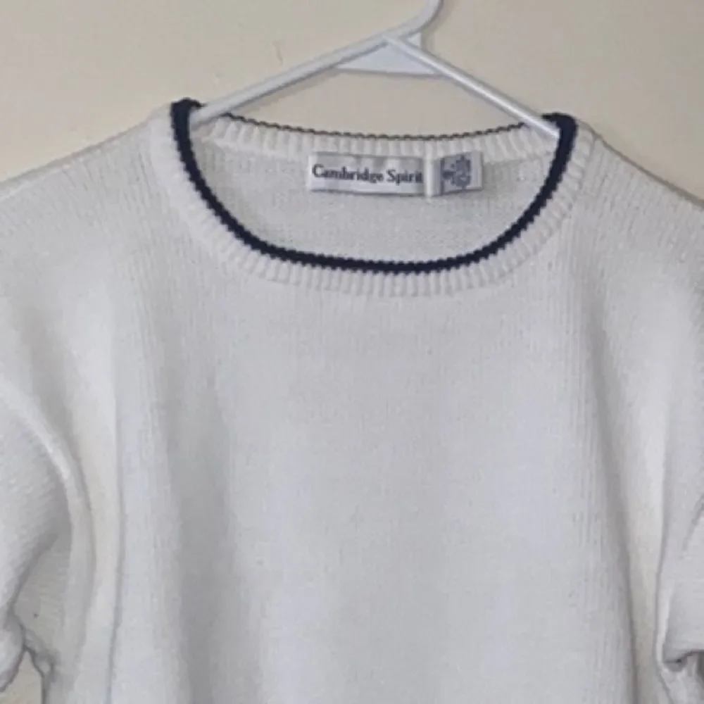 Cambridge Spirit 💯 Cotton Knit Women Top Size M - Picture 3 of 9